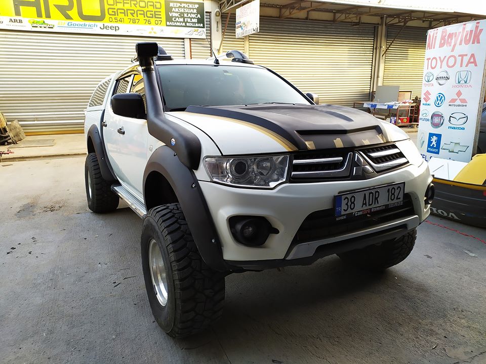 L200 Kaput üstü Kabartma