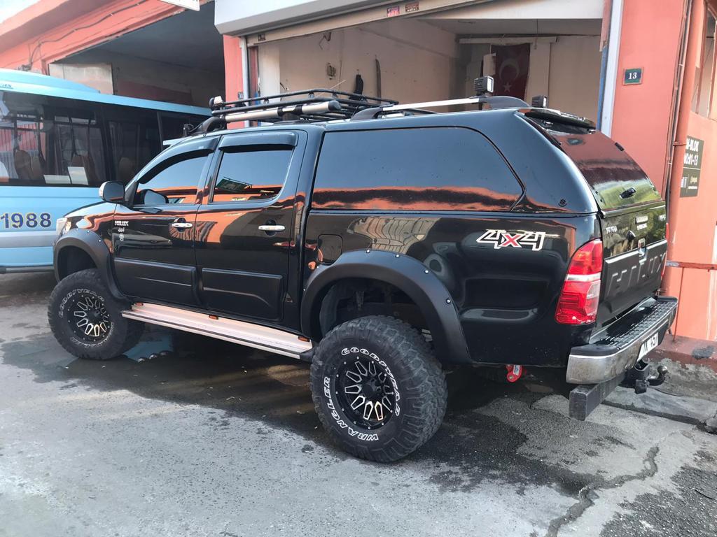 Hilux Yan Kaplama Seti