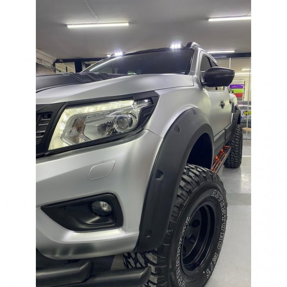 NİSSAN NAVARA 2014+ DODİK TAKIMI ABS PLASTİK