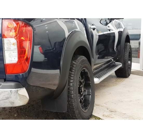 NİSSAN NAVARA 2014+ DODİK TAKIMI OEM TİP ABS PLASTİK