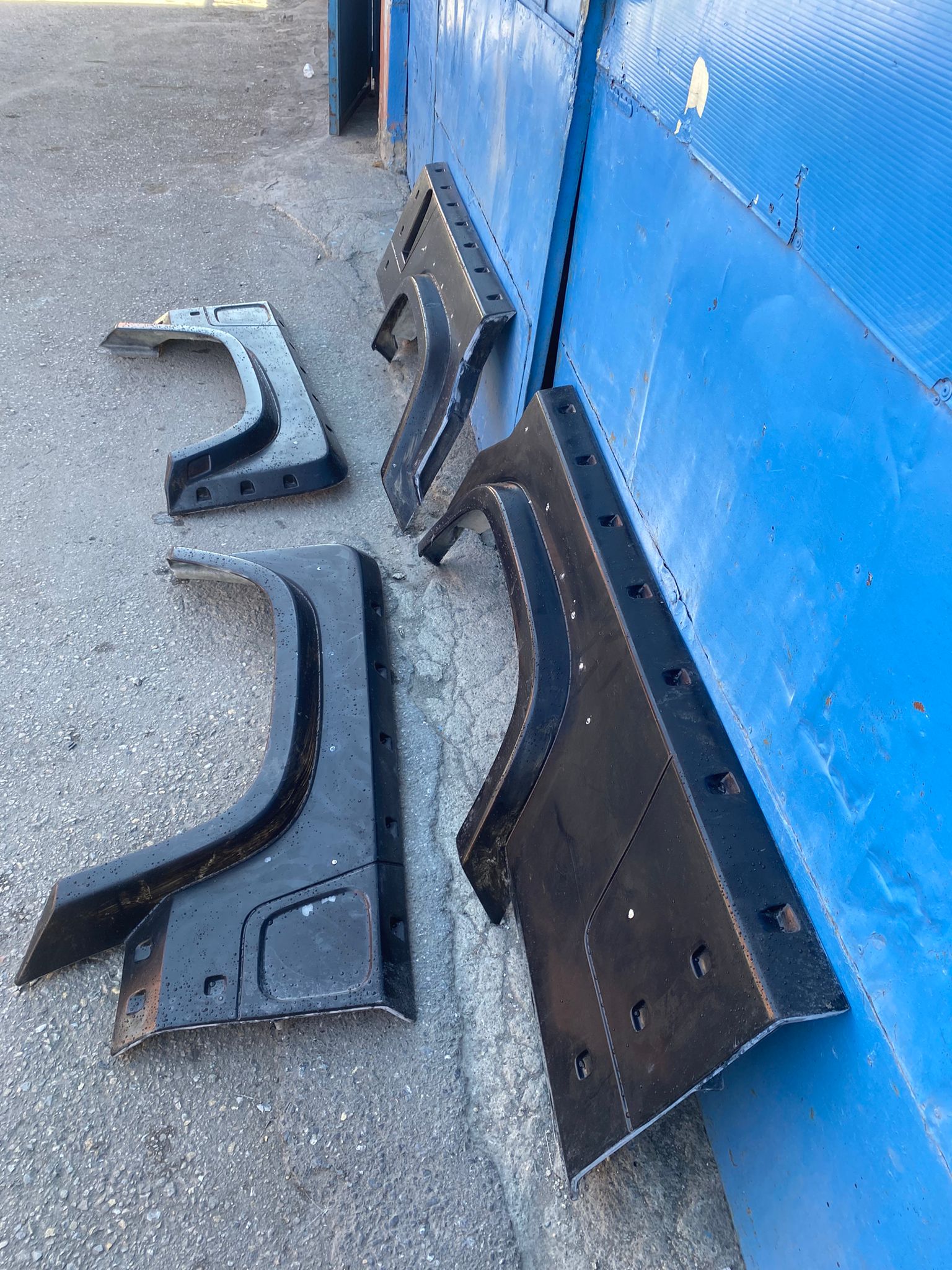 Land Rover Defender Kahn Tasarım Dodik