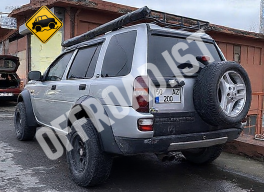 Land Rover Frelender Dodik