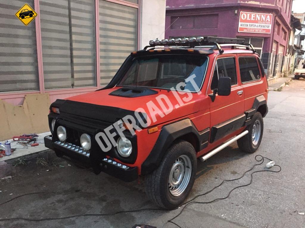 Lada Niva Kapı Kaplamalı Dodik Seti